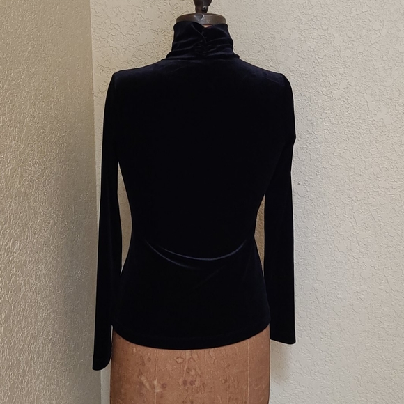SOLD!  WOMENS BCBG MAXAZRIA VELVET TURTLENECK TOP XS - Picture 3 of 6